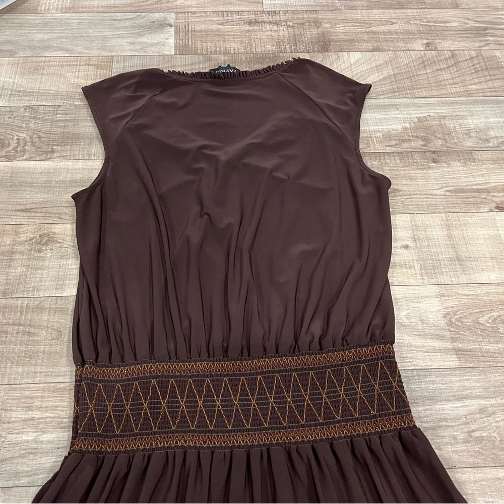 Adrianna Papell Drop Waist Sleeveless Smocked Chocolate Brown Midi Dress Size 10 - Picture 9 of 10